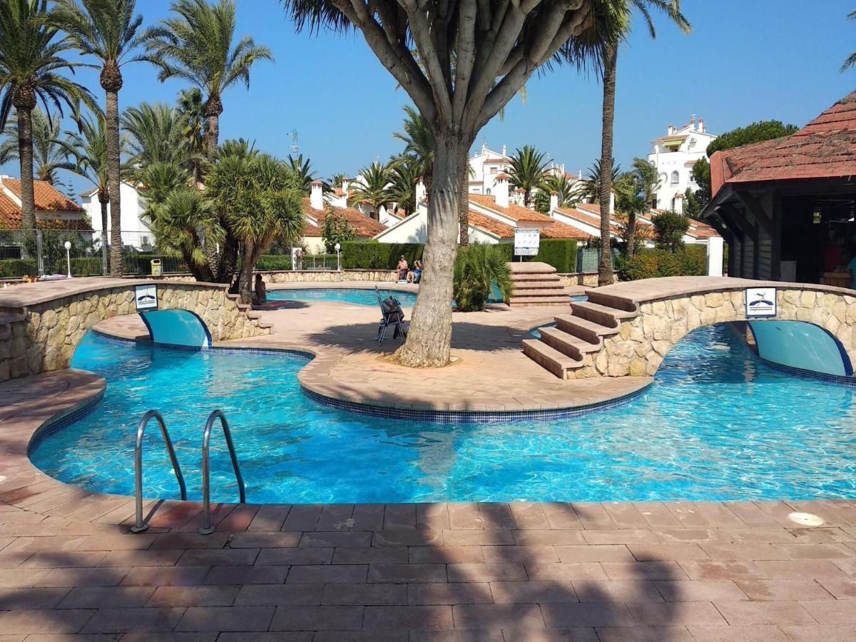 Biệt thự Adosada 2 Hab Frente Piscina Wifi Gratis Denia